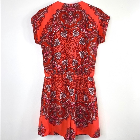 NWOT Banana Republic Paisley Print Romper Red - Picture 5 of 7